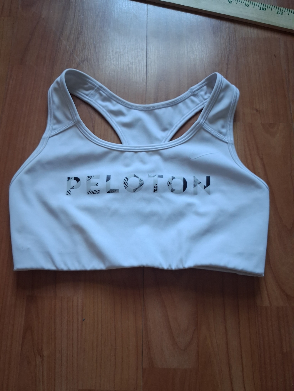 Nike Peloton Racerback Sports Bra Women's Size Small White Running Gym Active